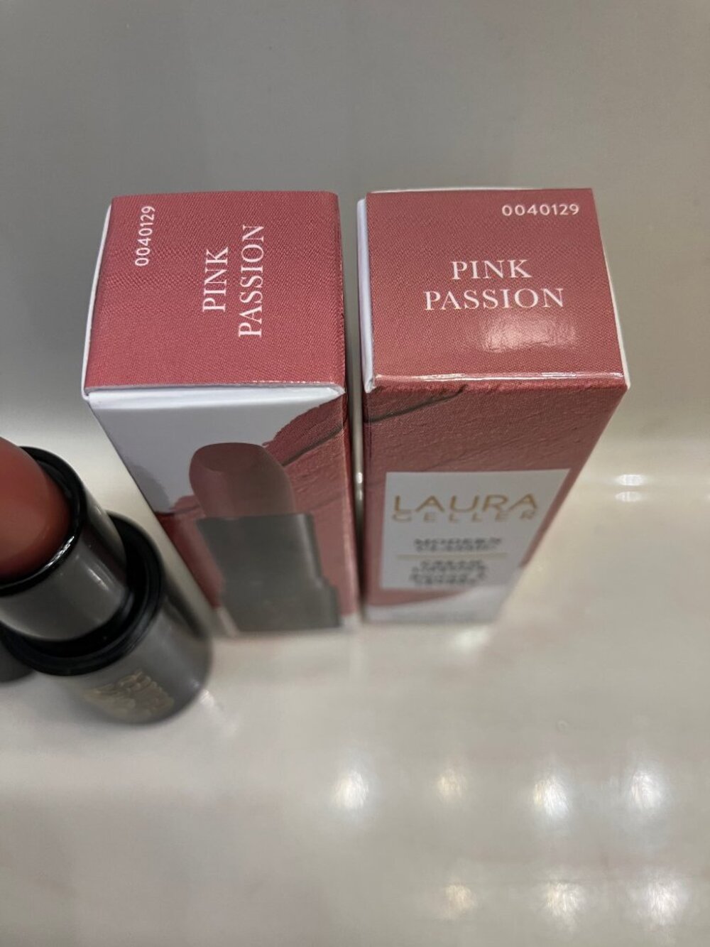 (2) NIB Laura Geller Lipstick Color Pink Passion - Picture 2 of 2